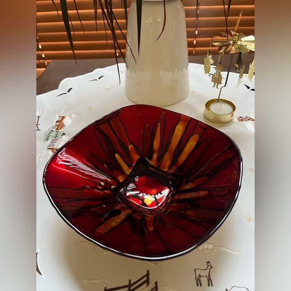 Pier 1 Decorative Glass Bowl Abstract Design in Dark Red and Gold - Picture 12 of 12